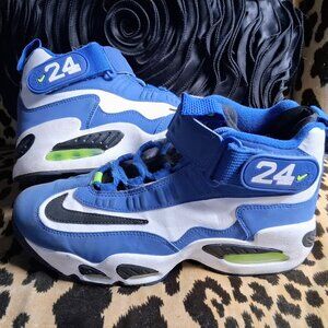 The Nike Air Griffey Max 1 2021 Varsity Royal in size 5.5 Youth
